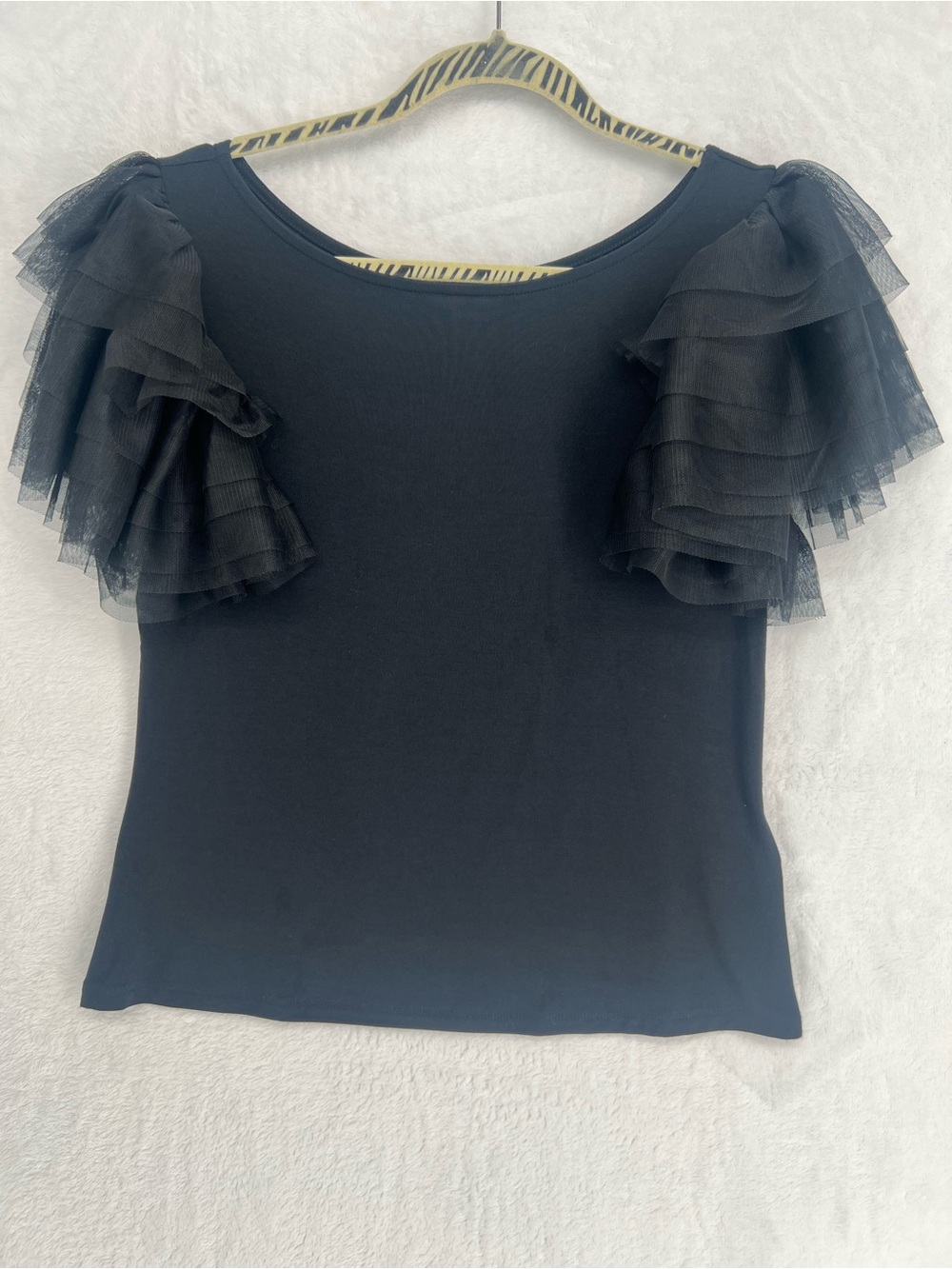 On 34th Women's Tulle Ruffle-Sleeve Stretchy Soft T-Shirt Sz M Glam Going Out